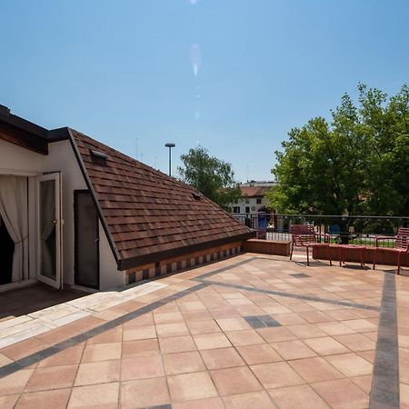 7° Cielo Apartment - Venezia - Mestre With Terrace 외부 사진