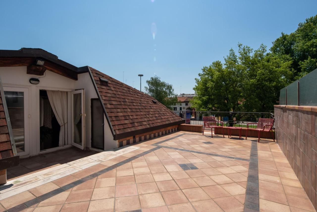 7° Cielo Apartment - Venezia - Mestre With Terrace 외부 사진
